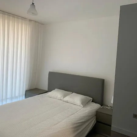 New Luxury In City شقة *